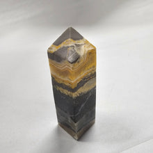 Load image into Gallery viewer, Bumblebee Jasper