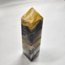Load image into Gallery viewer, Bumblebee Jasper