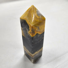 Load image into Gallery viewer, Bumblebee Jasper