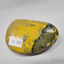 Load image into Gallery viewer, Bumblebee Jasper