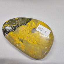 Load image into Gallery viewer, Bumblebee Jasper