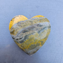Load image into Gallery viewer, Bumblebee Jasper