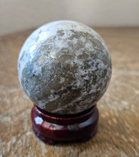 Load image into Gallery viewer, Pyrite & quartz