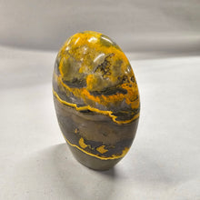 Load image into Gallery viewer, Bumblebee Jasper
