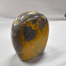 Load image into Gallery viewer, Bumblebee Jasper
