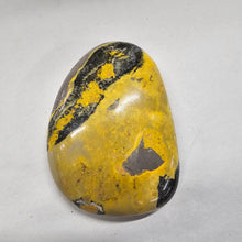 Load image into Gallery viewer, Bumblebee Jasper
