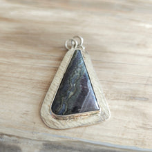 Load image into Gallery viewer, Moss Agate
