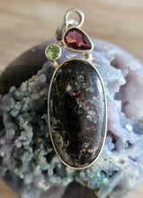 Load image into Gallery viewer, Garnet &amp; Peridot
