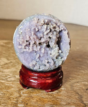 Load image into Gallery viewer, Grape Agate
