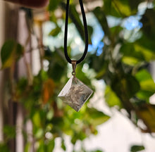Load image into Gallery viewer, Quartz from Brazil
