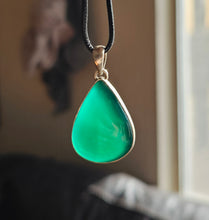 Load image into Gallery viewer, Chrysoprase w/ .925 sterling silver

